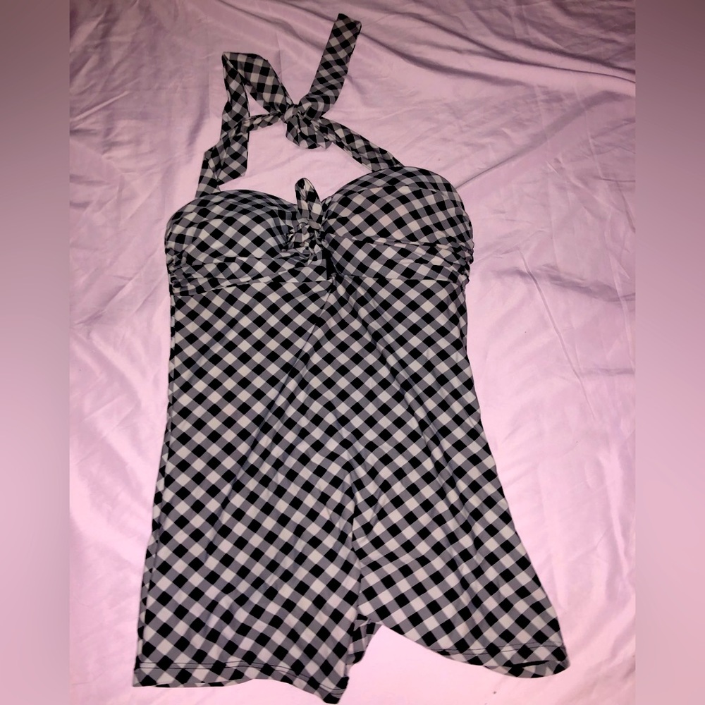 Vintage wear bathing suit large black and white